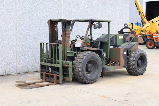 Forklift Case MHE270 Diesel 1800kg 7.3m 1996 MHE270 1996 2 Forklift image 9