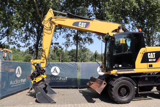 Wheel excavator Caterpillar M316F Diesel 105kW 2016 M316F 2016 2 Wheeled Excavators image 9