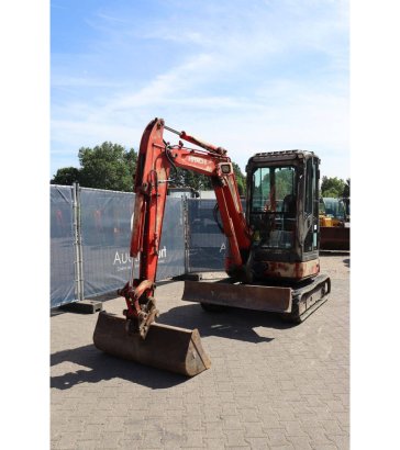 Crawler excavator Hitachi ZX30U-2 Diesel 22.3kW 2005 ZX30U-2 2005 2 Crawler Excavators image 9