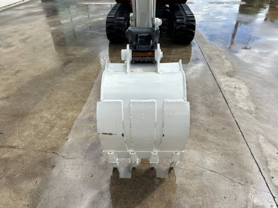 Midi excavator Takeuchi TB135 Diesel 2014 TB135 2014 2 image 9