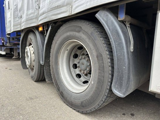Box truck Truck Mercedes-Benz Actros 2645 6X2 Diesel 2016 Actros 2645 6X2 2016 2 image 9