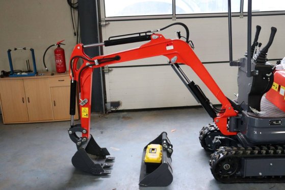 Mini Excavator E10 Diesel 7kW 2026 New E10 2026 1 image 9