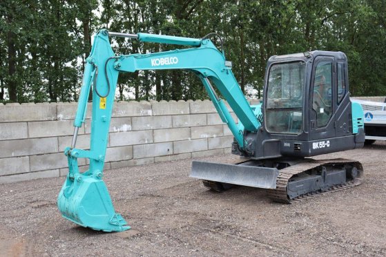 Crawler excavator Kobelco SK55-C Diesel 29kW 2014 SK55-C 2014 2 Crawler Excavators image 9