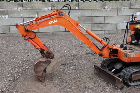 Mini excavator Atlas 120 Diesel 36.5kW 1990 120 1990 2 image 9