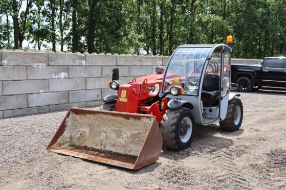 Terex AGRILIFT 625 Telehandler Diesel 2500kg 5.75m 2008 AGRILIFT 625 2008 2 image 9