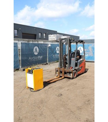 Heftruck Linde E16C Elektrisch 1600kg 2019 E16C 2019 2 Forklift image 9