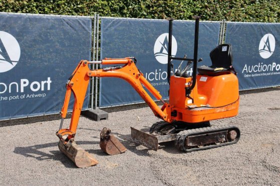 Mini excavator JCB 8008 Diesel 9kW 2011 8008 2011 2 image 9