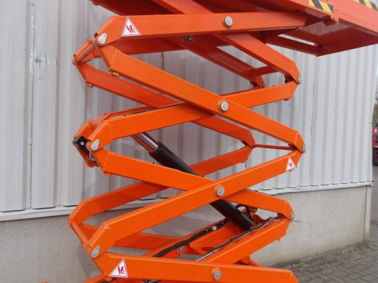 Skyjack SJ3219 Electric Scissor Lift 7.81m 2017 Skyjack SJ3219 2017 2 Scissor Lifts image 9