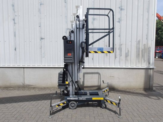 JLG 25AM Electric Mast Lift 9.67m 2018 25AM 2018 2 image 9