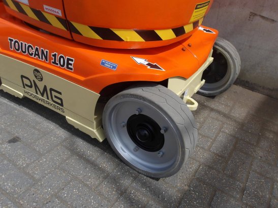 Toucan 10E Electric Mast Lift 10.10m 2014 Toucan 10E 2014 2 image 9