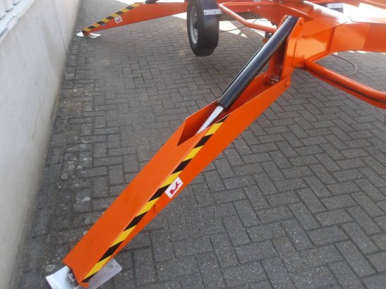 Trailer-mounted aerial platform Nifty 170HAC Electric 17.10m 2011 Nifty 170HAC 2011 2 image 9