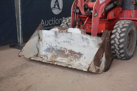 Wheel loader Ahlmann AS85/AS90 Diesel 2003 Ahlmann AS85/AS90 2003 2 Wheel Loaders image 9