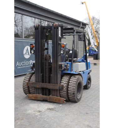 Mitsubishi Diesel Forklift 2 Forklift image 9