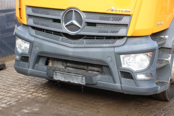 Crane truck Mercedes-Benz Antos 2540 Diesel 2014 Mercedes-Benz Antos 2540 2014 2 Crane trucks image 9