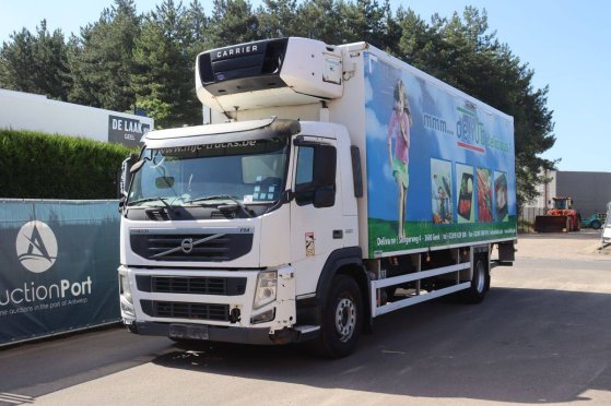 Box truck Truck Volvo FM330 Refrigerated Diesel 2011 FM330 Frigo 2011 2 image 24