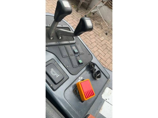 Forklift Jungheinrich TFG30S LPG 3000kg 1.2m (Margin) TFG30S 2 Forklift image 9