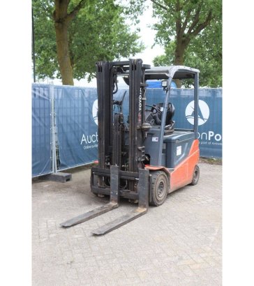 Toyota 8FBMKT25 Electric Forklift 2500kg 4.7m 2016 9998 2016 2 Forklift image 9