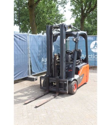Fenwick-Linde E16 EVO Electric Forklift Fenwick-Linde E16 EVO 2 Forklift image 9