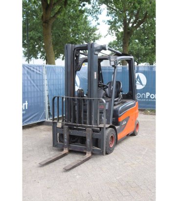 Linde E25L-01 Electric Forklift 2500kg 2016 E25L-01 2016 2 Forklift image 9