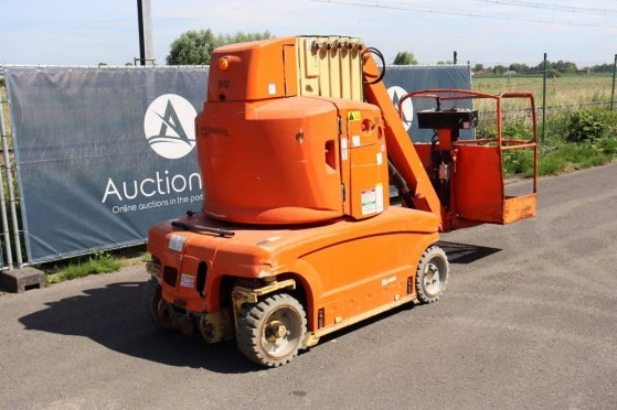 JLG Toucan 1210 Electric Mast Lift 12m 2008 Toucan 1210 2008 2 image 9