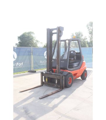 Forklift Fenwick-Linde H30D-03 Diesel 3000kg 4.8m 2001 Fenwick-Linde H30D-03 2001 2 Forklift image 9