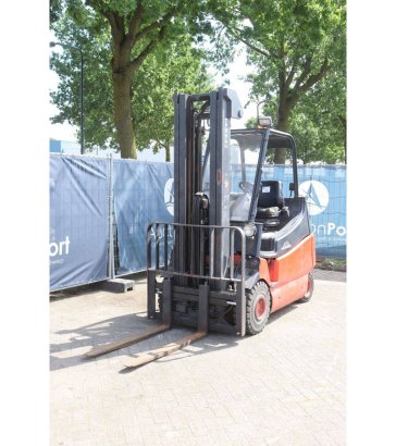 Linde E25/600-02 Electric Forklift 2500kg 2000 E25/600-02 2000 2 Forklift image 24