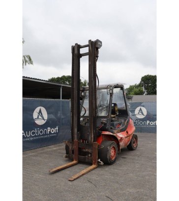 Linde H40D-04 Diesel Forklift 4000kg 5.5m 2001 H40D-04 2001 2 Forklift image 9