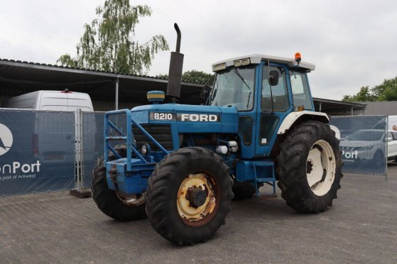 Tractor Ford 8210-DT-F0C Diesel 115hp 8210-DT-F0C 2 image 9