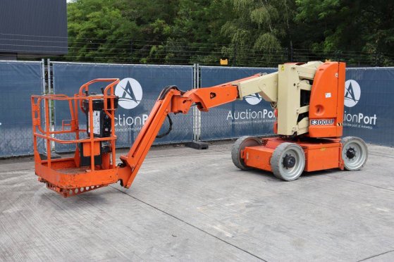 JLG E300AJP Electric Articulated Boom Lift 230kg 11.14m 2007 E300AJP 2007 2 image 9