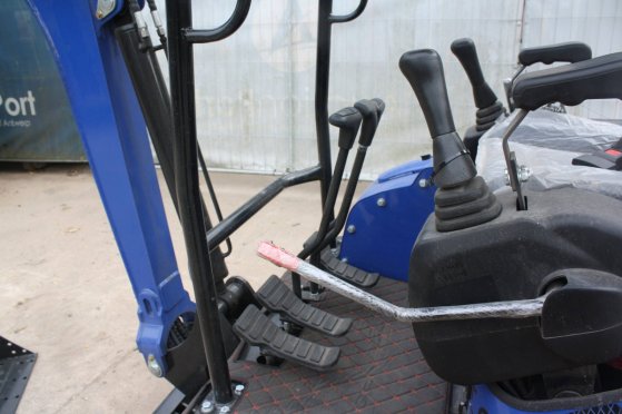 Mini excavator Crawler CK 18 Diesel 14kW 2026 Demo Crawler CK 18 2026 2 image 9