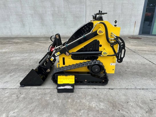 Delano T360 Crawler Skid Steer Loader Petrol 2026 New Delano T360 2026 1 image 9