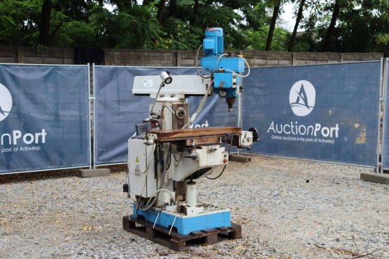 Knuth VHF 2 Milling Machine 2002 Knuth VHF 2 2002 2 image 24