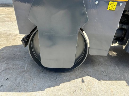 Tandem vibratory roller Captok CK1000 Petrol 2025 New Captok CK1000 2025 1 image 9