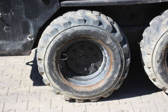 Skid steer loader Bobcat 743 Diesel 743 2 image 9