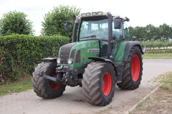 Tractor Fendt Farmer 411 Vario Diesel 2002 Fendt Farmer 411 Vario 2002 2 image 9