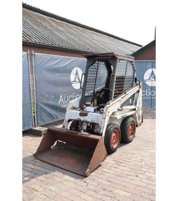 Skid steer loader Bobcat 443 Diesel 1992 (Margin) 443 1992 2 Wheel Loaders image 9