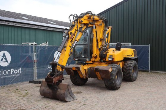 Wheel excavator Mecalac 12 MXT Diesel 68kW 1997 Mecalac 12 MXT 1997 2 Wheeled Excavators image 9