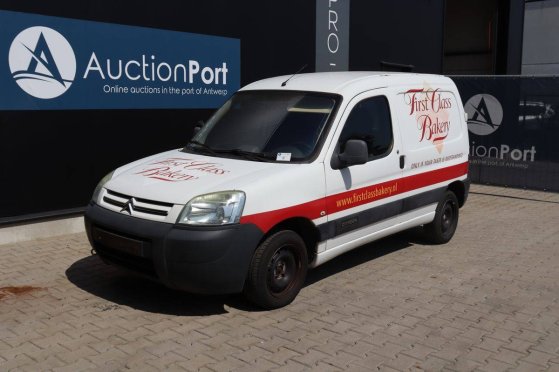 Bestelauto (bakkersauto) Citroën Berlingo Benzine 90pk 2006 Citroën Berlingo 2006 2 Small Vans image 9