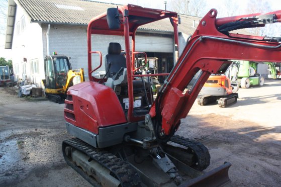 Mini excavator Yanmar SV26 Diesel 2016 923 2016 2 image 9