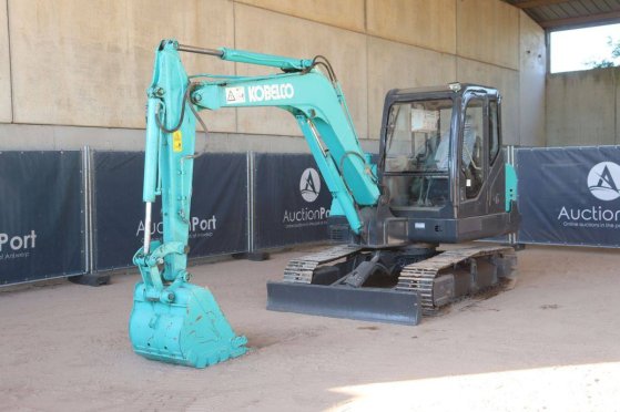 Kobelco SK60-C Diesel Crawler Excavator 2012 SK60-C 2012 2 Crawler Excavators image 9