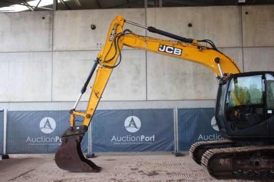 Crawler excavator JCB JS130LC Diesel 81kW 2015 JS130LC 2015 2 Crawler Excavators image 9