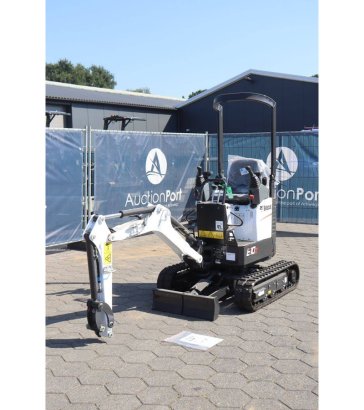 Bobcat E10Z Diesel Mini Excavator 7.5kW 2026 New E10Z 2026 1 image 24