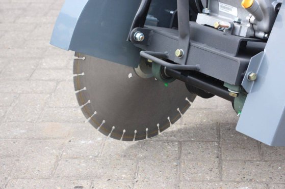 Loncin CQ400A Petrol Asphalt Saw 2025 New Loncin CQ400A 2025 1 image 9