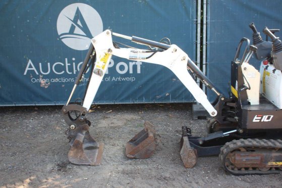 Mini excavator Bobcat E10Z Diesel 2019 E10Z 2019 2 image 9
