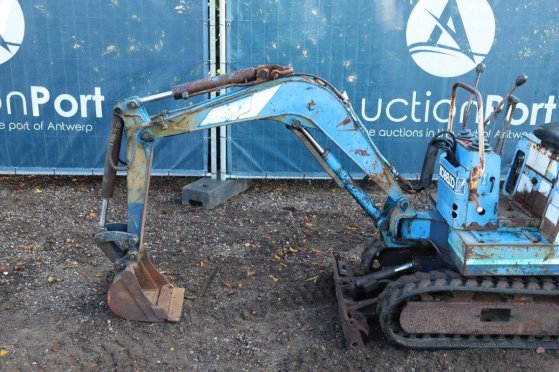 Mini excavator Kobelco SK007 Diesel 8hp SK007 2 image 9