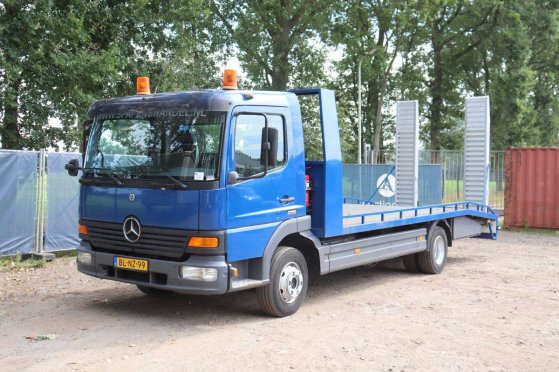 Machine transporter Mercedes-Benz 970.02 Diesel 150hp 2690 kg 2001 Mercedes-Benz 970.02 2001 2 Flatbed open trailers image 9