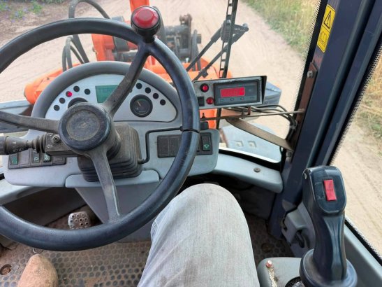 Terex AL100 Diesel Wheel Loader 54kW 2005 AL 100 2005 2 Wheel Loaders image 9