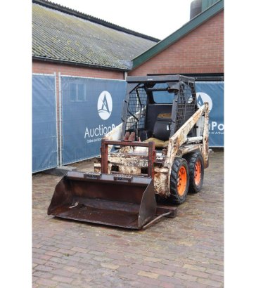 Skid steer loader Bobcat 543 Diesel 543 2 Wheel Loaders image 9