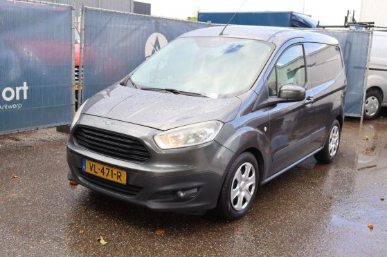 Ford Transit Courier Diesel 75hp Van 2015 Transit Courier 2015 2 Closed vans image 9