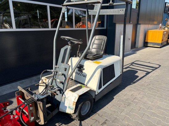 Weedtrac Diesel implement carrier with various attachments Weedtrac 2 image 9